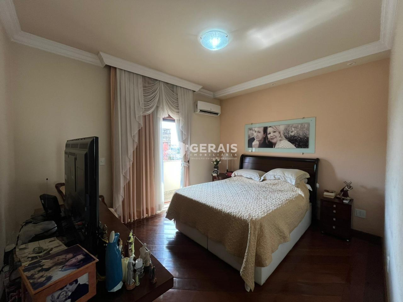 Casa à venda no BOM PASTOR: 07- QUARTO SUÍTE