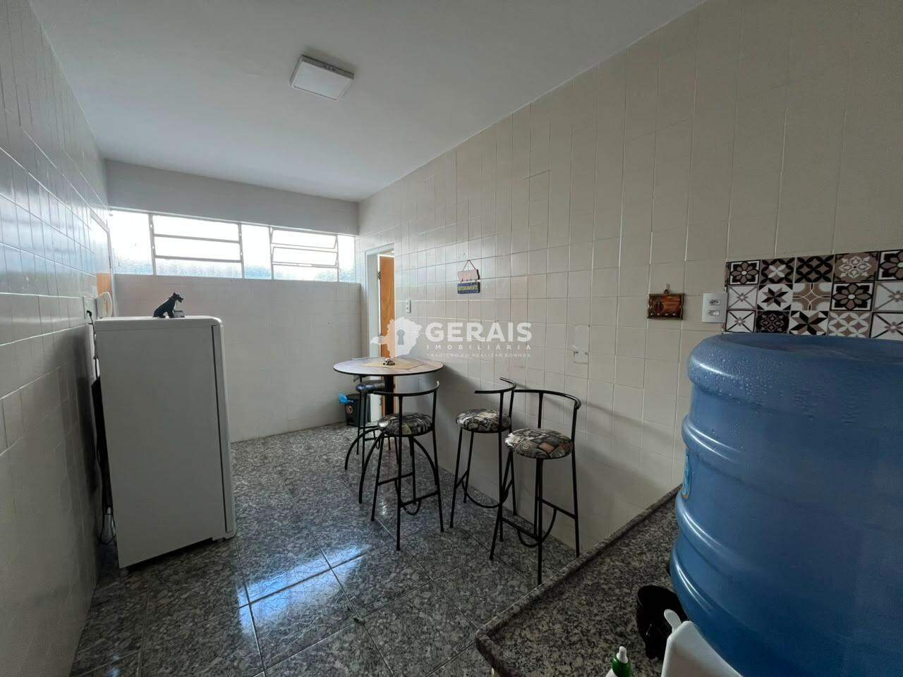Apartamento à venda no CENTRO: 05- COZINHA