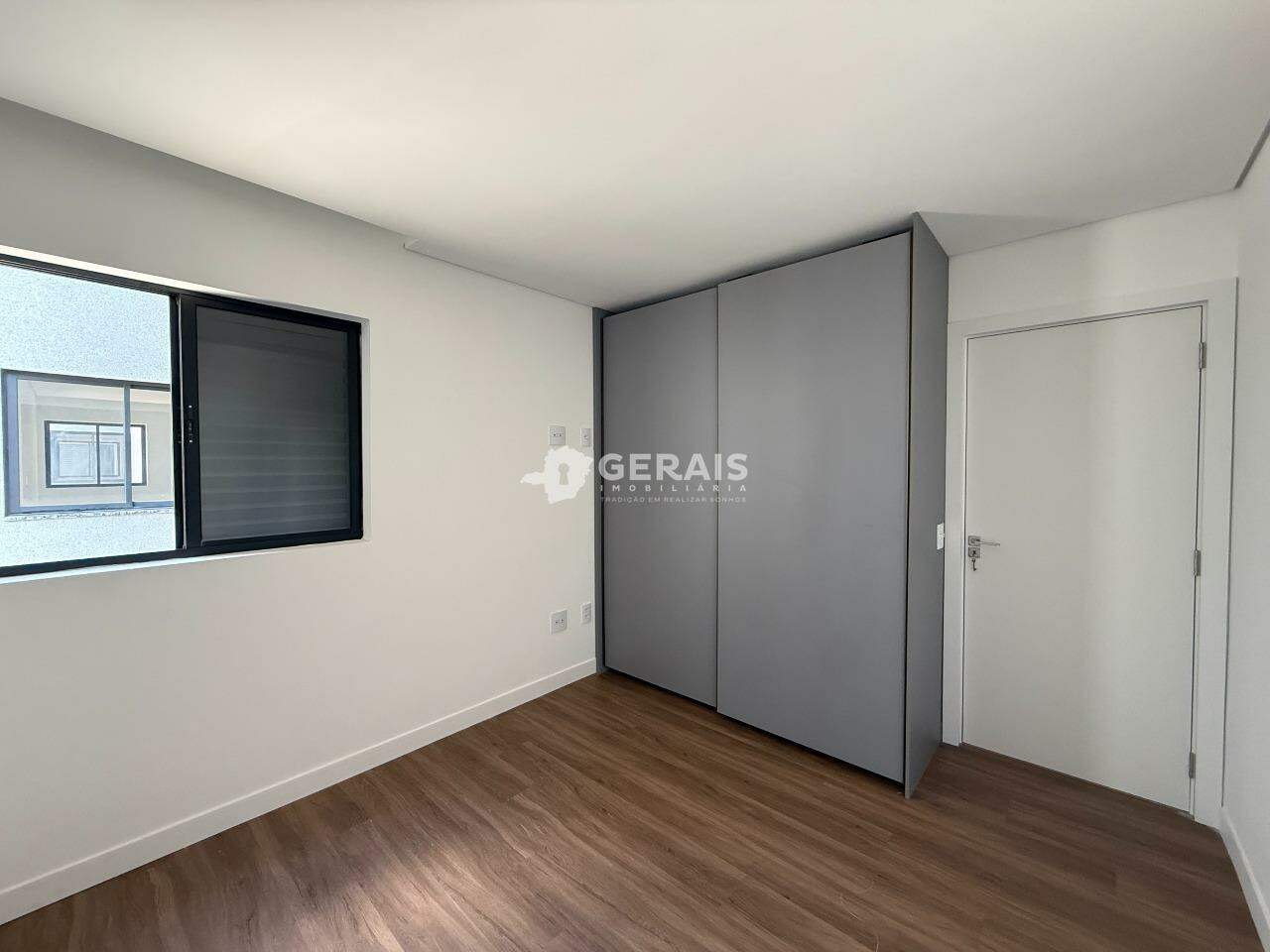 Apartamento à venda no CENTRO: 08- QUARTO 02