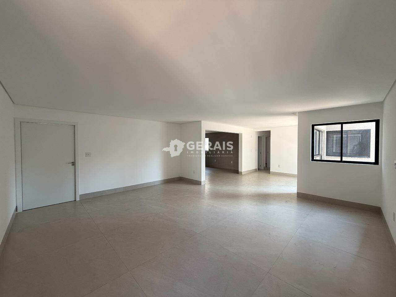 Apartamento à venda no CENTRO: 03- SALA