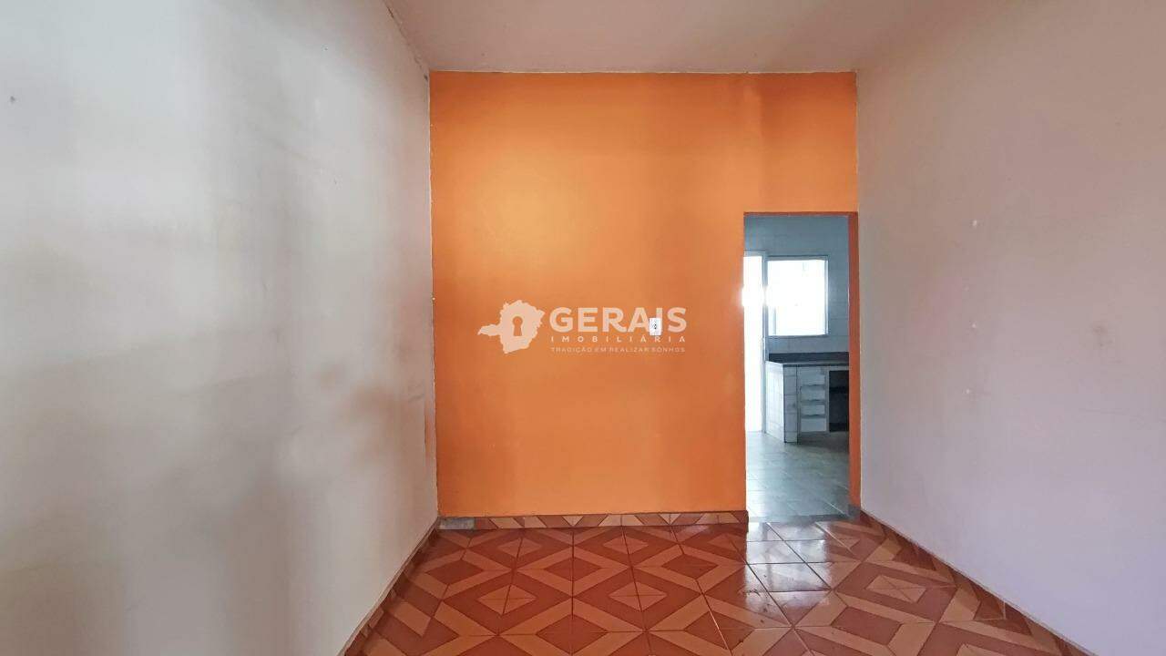Casa para aluguel no CATALÃO: 03- SALA