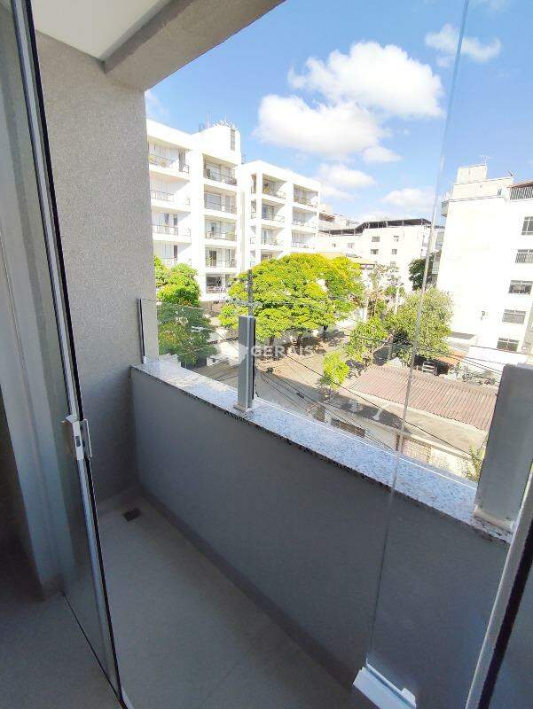 Apartamento à venda no CENTRO: 06- SACADA