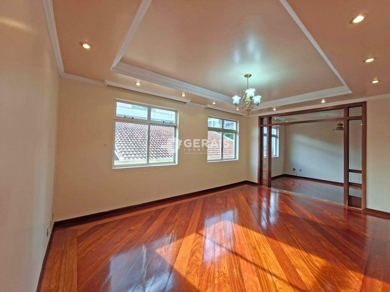 Apartamento para aluguel no CENTRO: 03- SALA