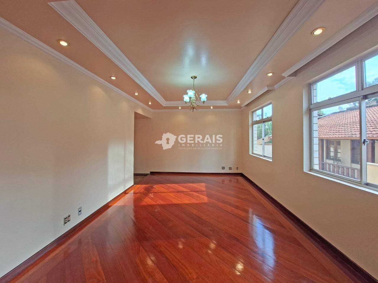 Apartamento para aluguel no CENTRO: 04- SALA