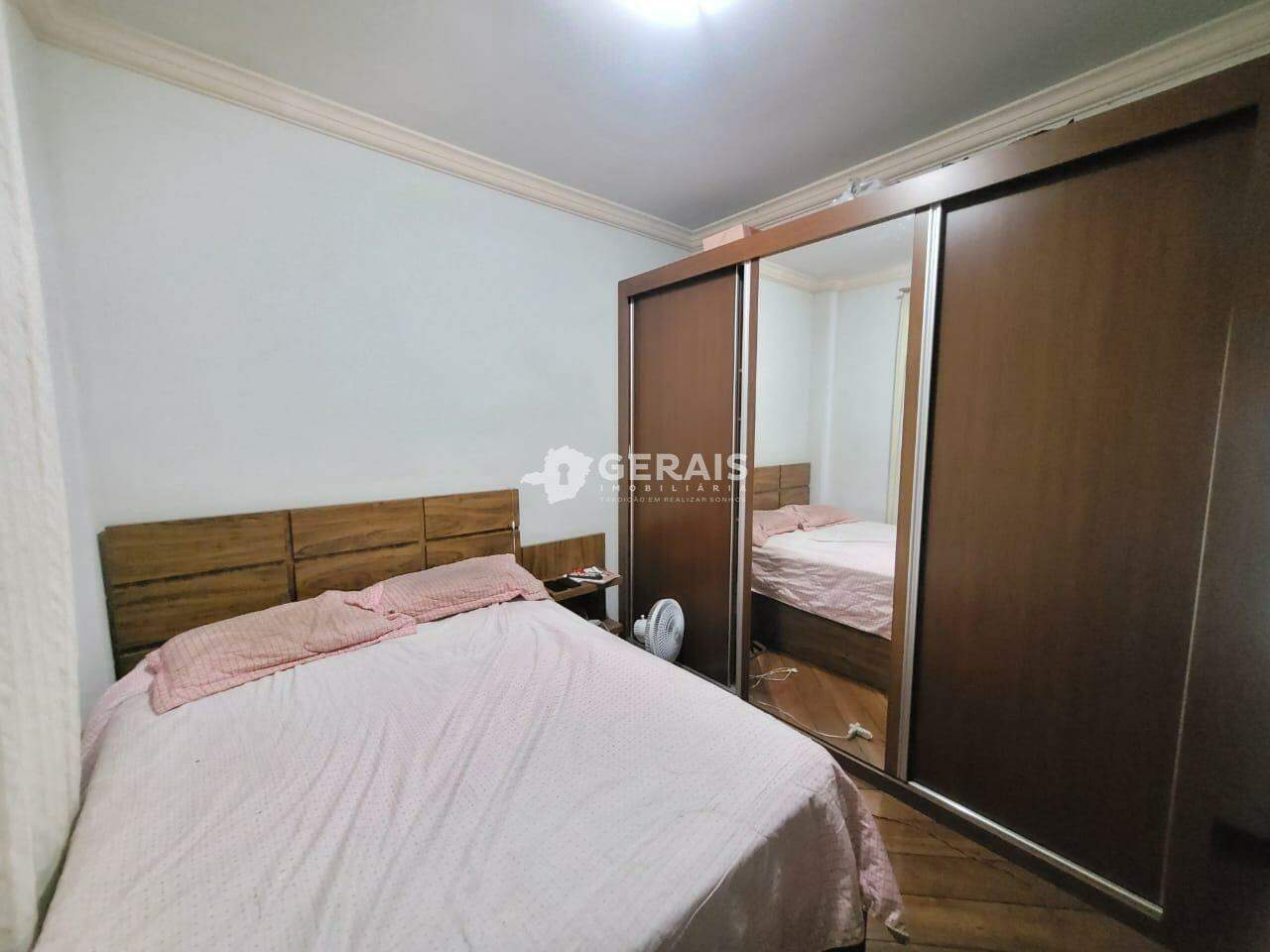 Apartamento à venda no CENTRO: 07- QUARTO 01