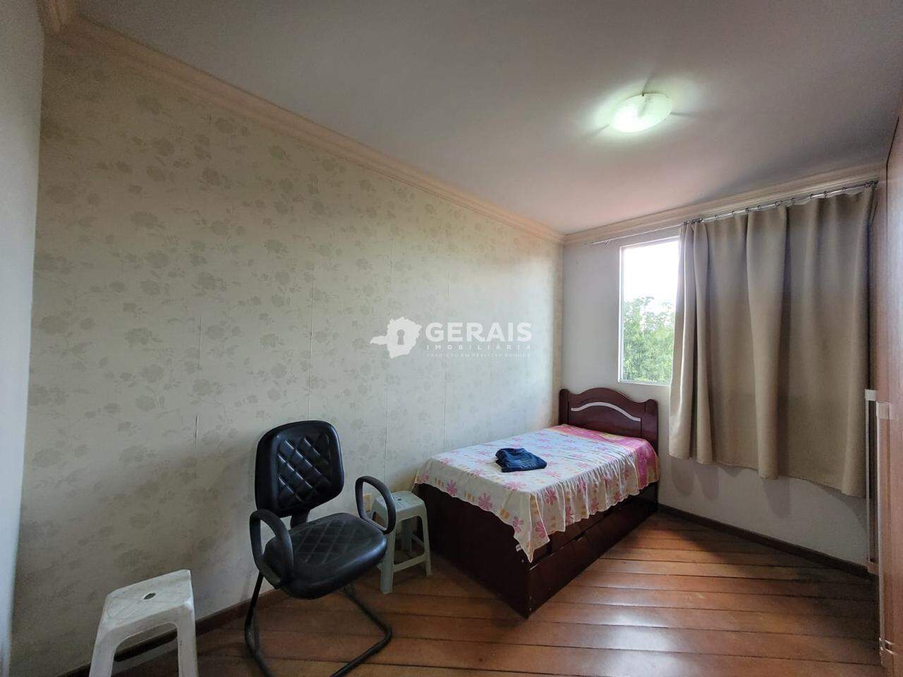 Apartamento à venda no CENTRO: 09- QUARTO SUÍTE