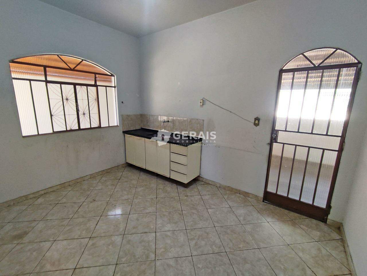 Casa à venda no SÃO ROQUE: 08 - COZINHA
