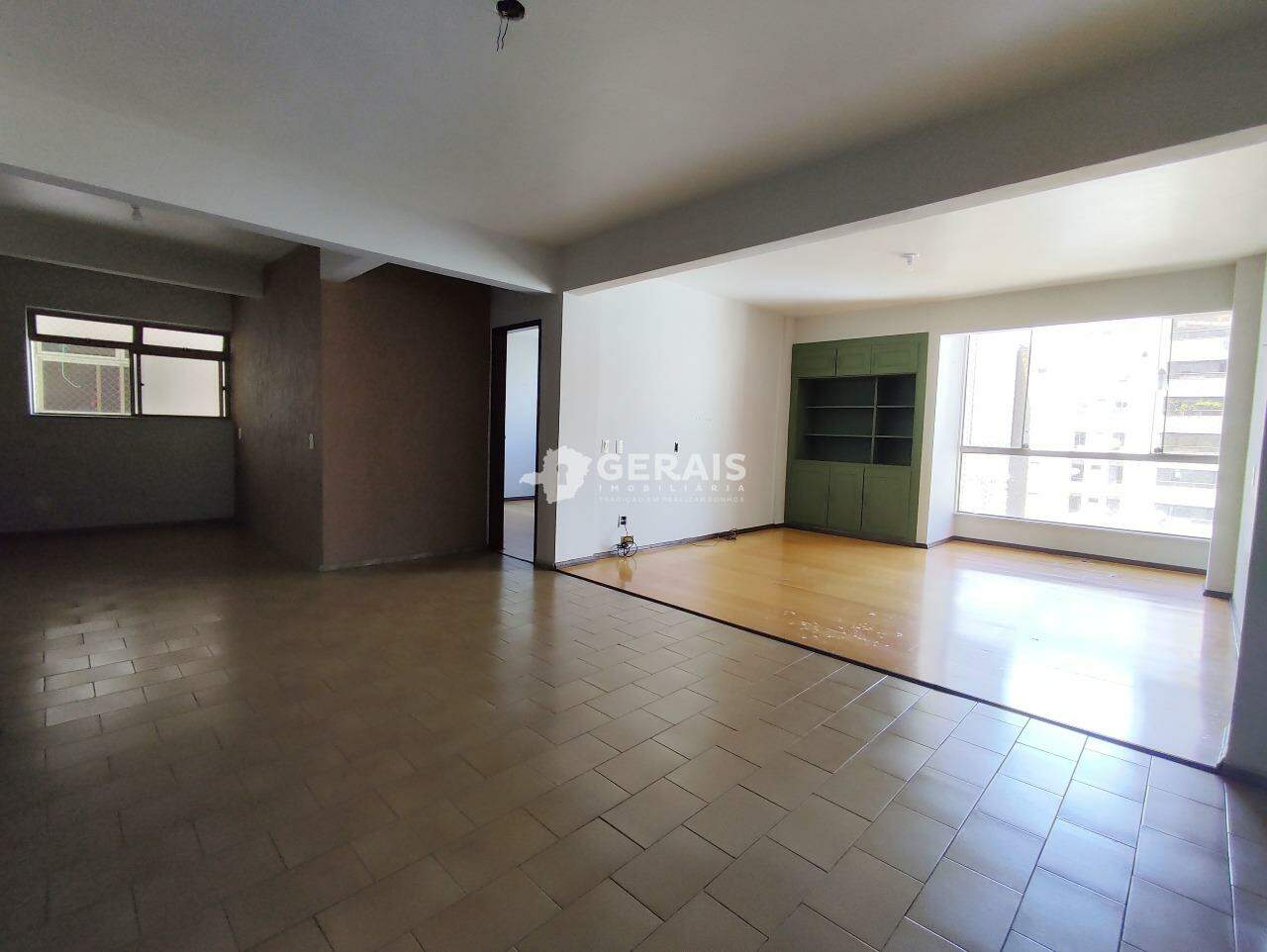 Apartamento à venda no CENTRO: 05 - COPA