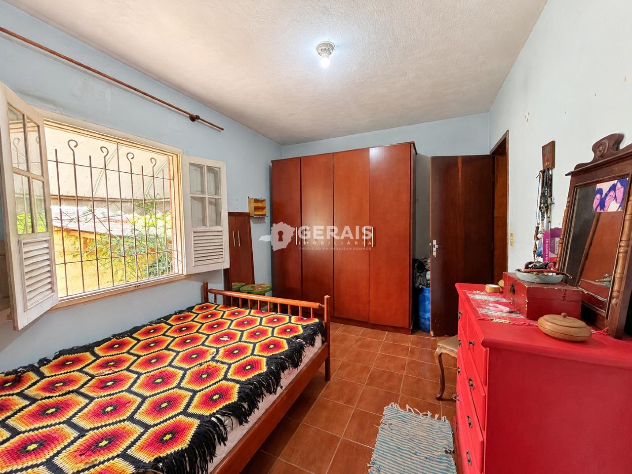 Casa à venda no SANTA ROSA: 08 - QUARTO SUÍTE