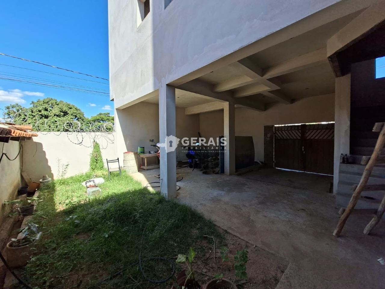 Apartamento à venda no INTERLAGOS: 08- GARAGEM 