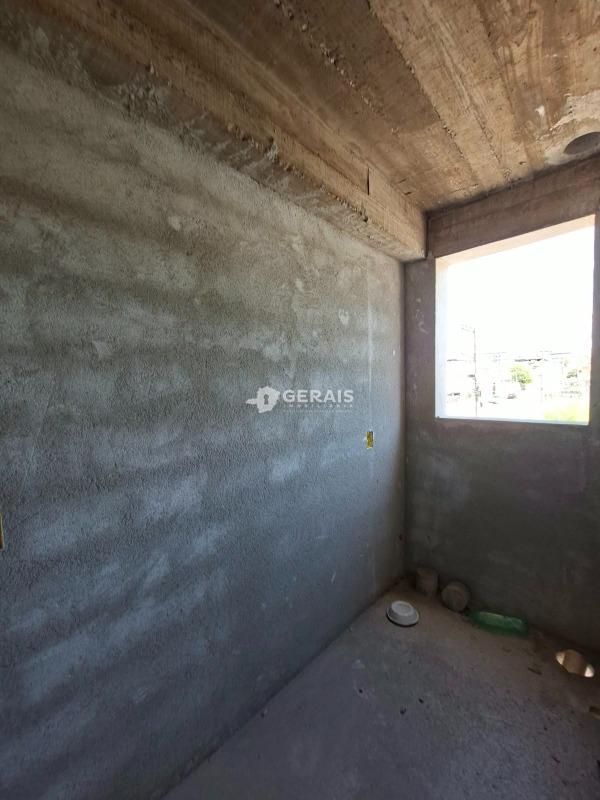 Apartamento à venda no INTERLAGOS: 06- ÁREA DE SERVIÇO 