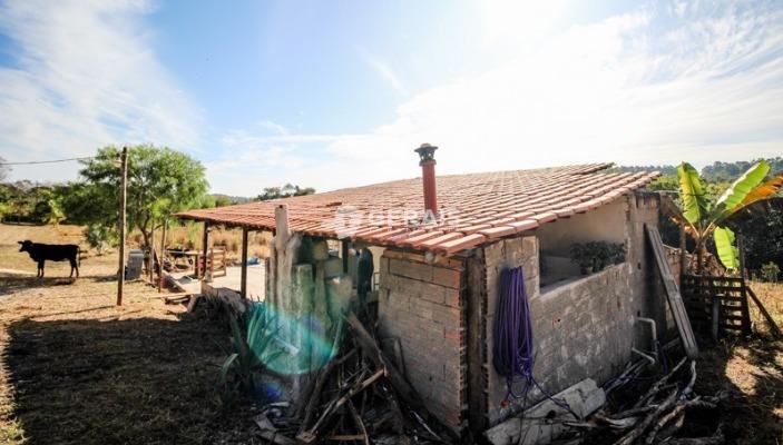 Chácara à venda no COMUNIDADE DO INHAME: 03- FACHADA INTERNA