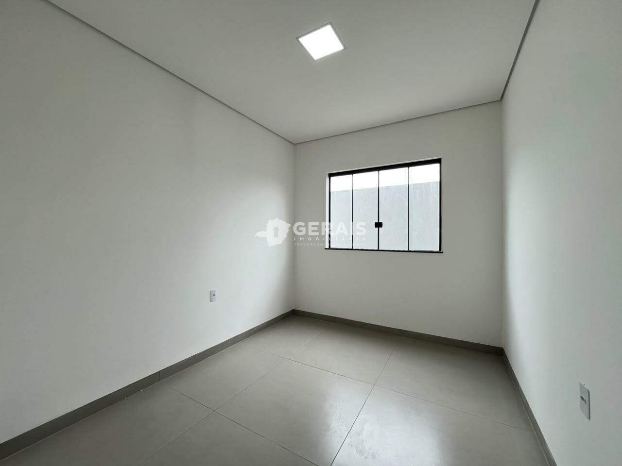 Casa à venda no SÃO ROQUE: 07- QUARTO 01