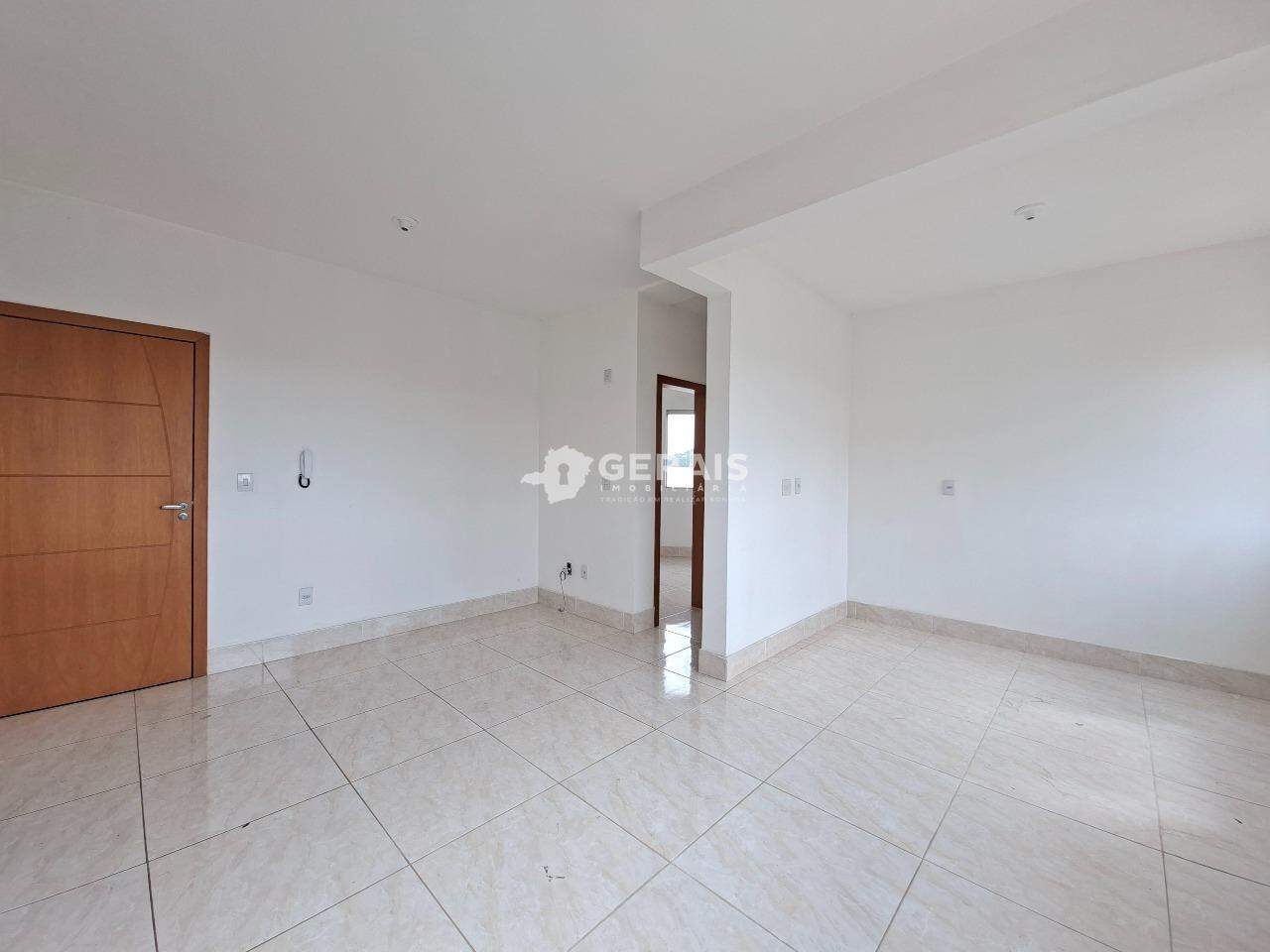 Apartamento para aluguel no INTERLAGOS: 05 - SALA P/02 AMBIENTES
