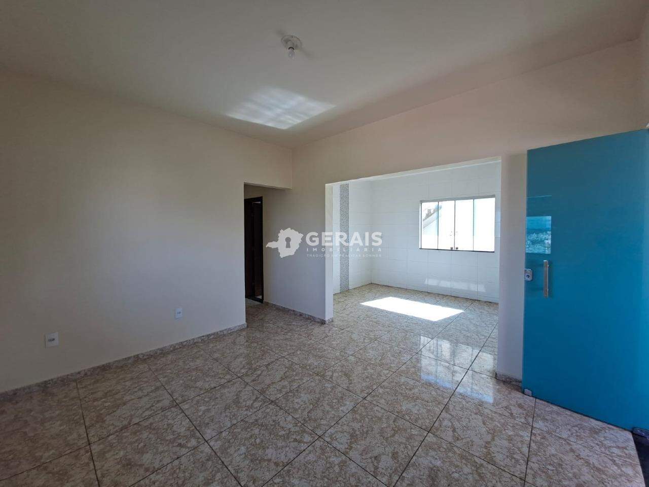 Apartamento à venda no CAMPINA VERDE: 03- SALA