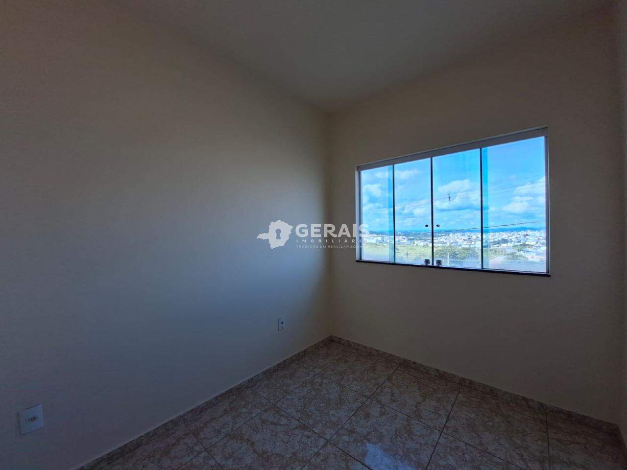Apartamento à venda no CAMPINA VERDE: 05- QUARTO 01