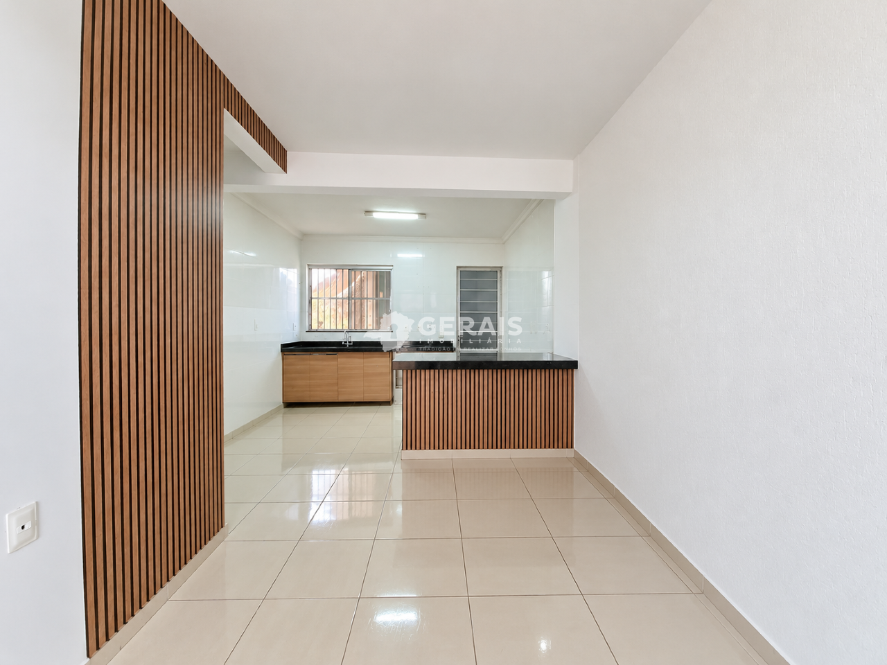 Casa para aluguel no FLORESTA: 03- SALA