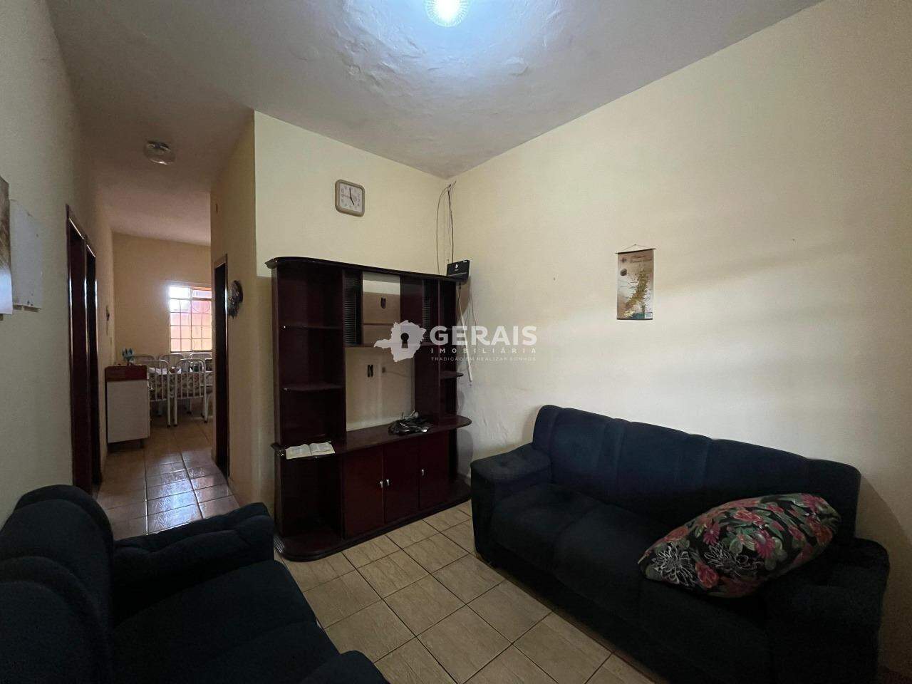 Casa à venda no BELVEDERE: 03- SALA