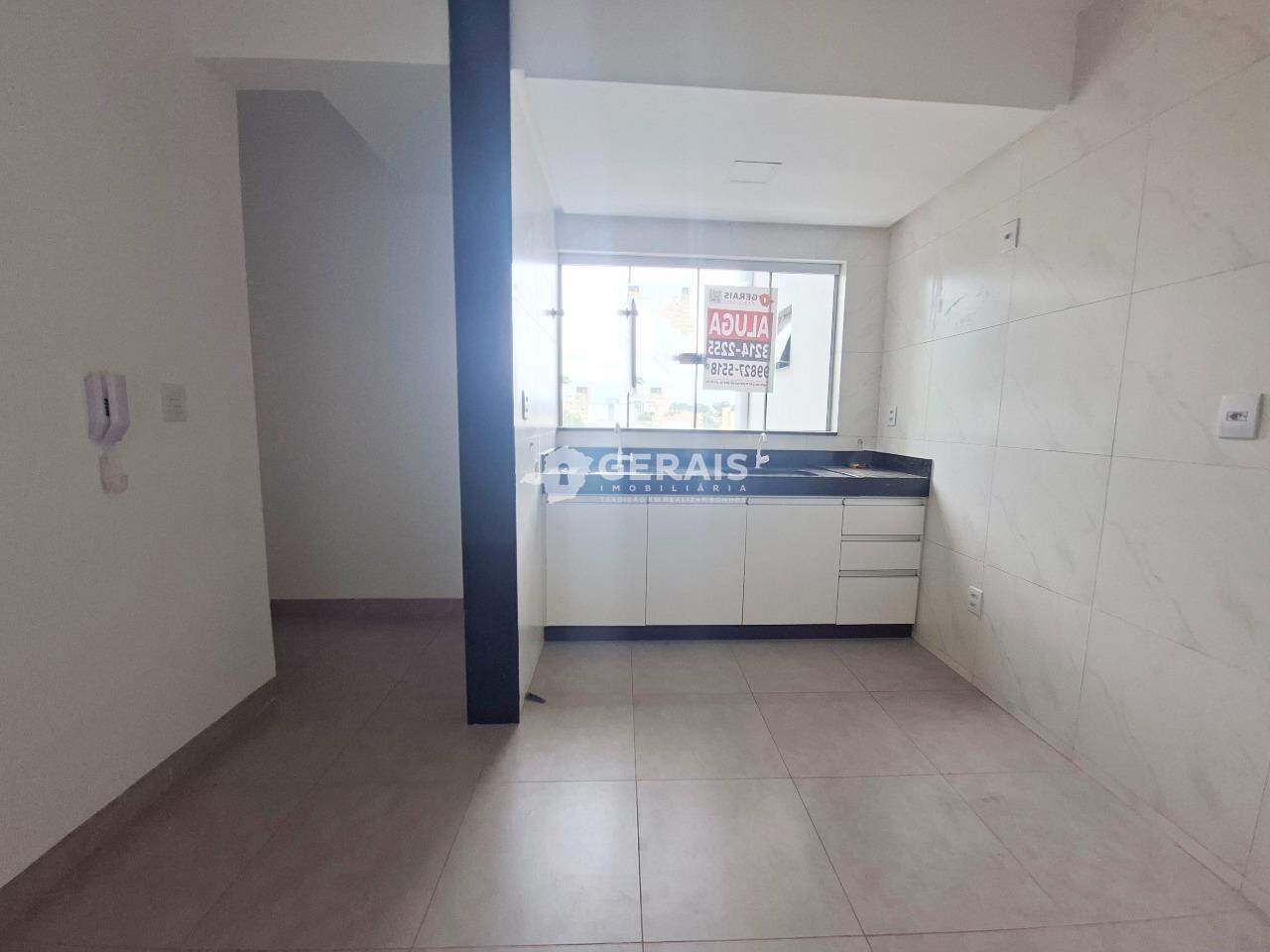 Apartamento para aluguel no CHANADOUR: 05- COZINHA / ÁREA DE SERVIÇO