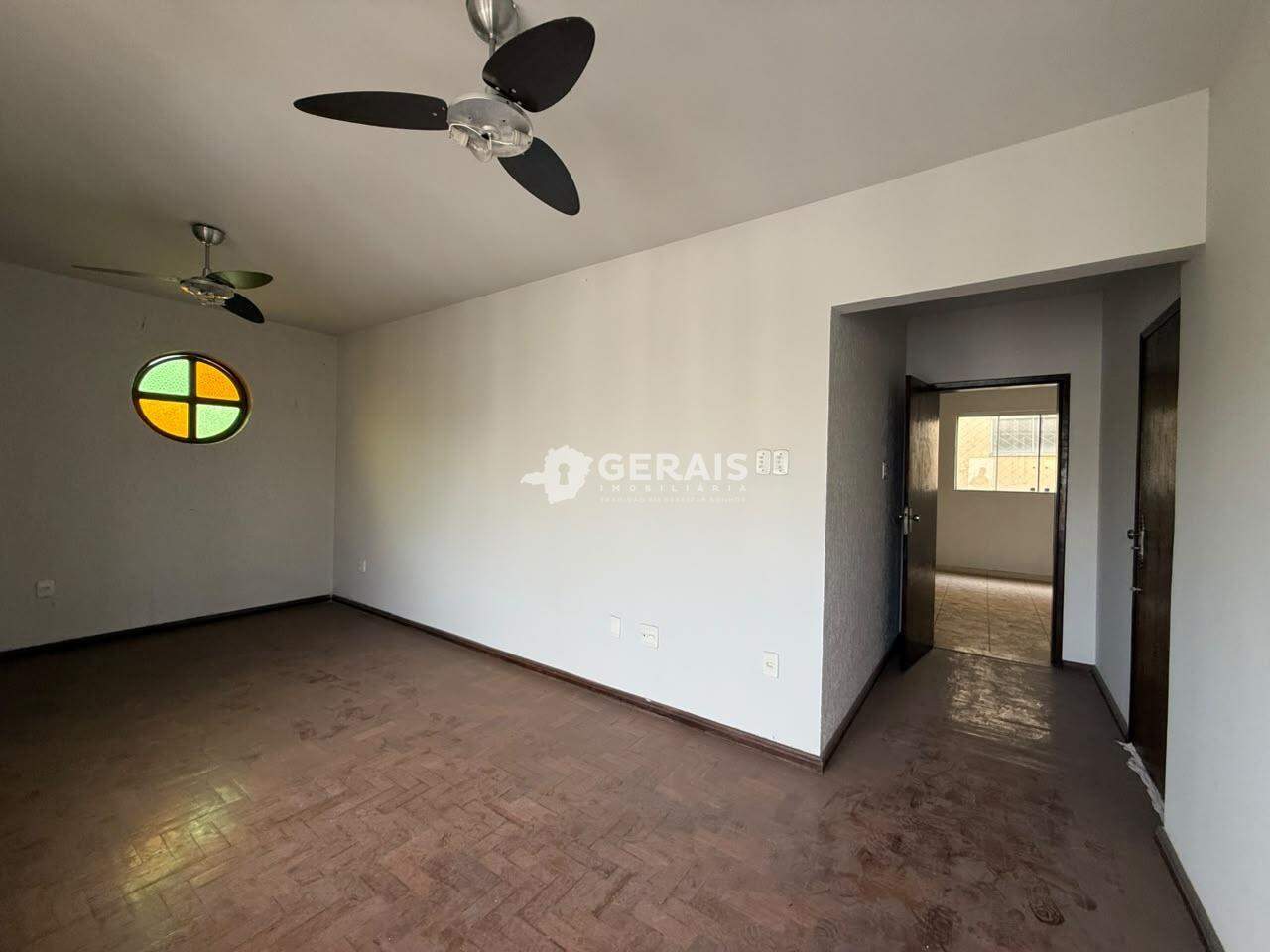 Apartamento à venda no SIDIL: 04- SALA