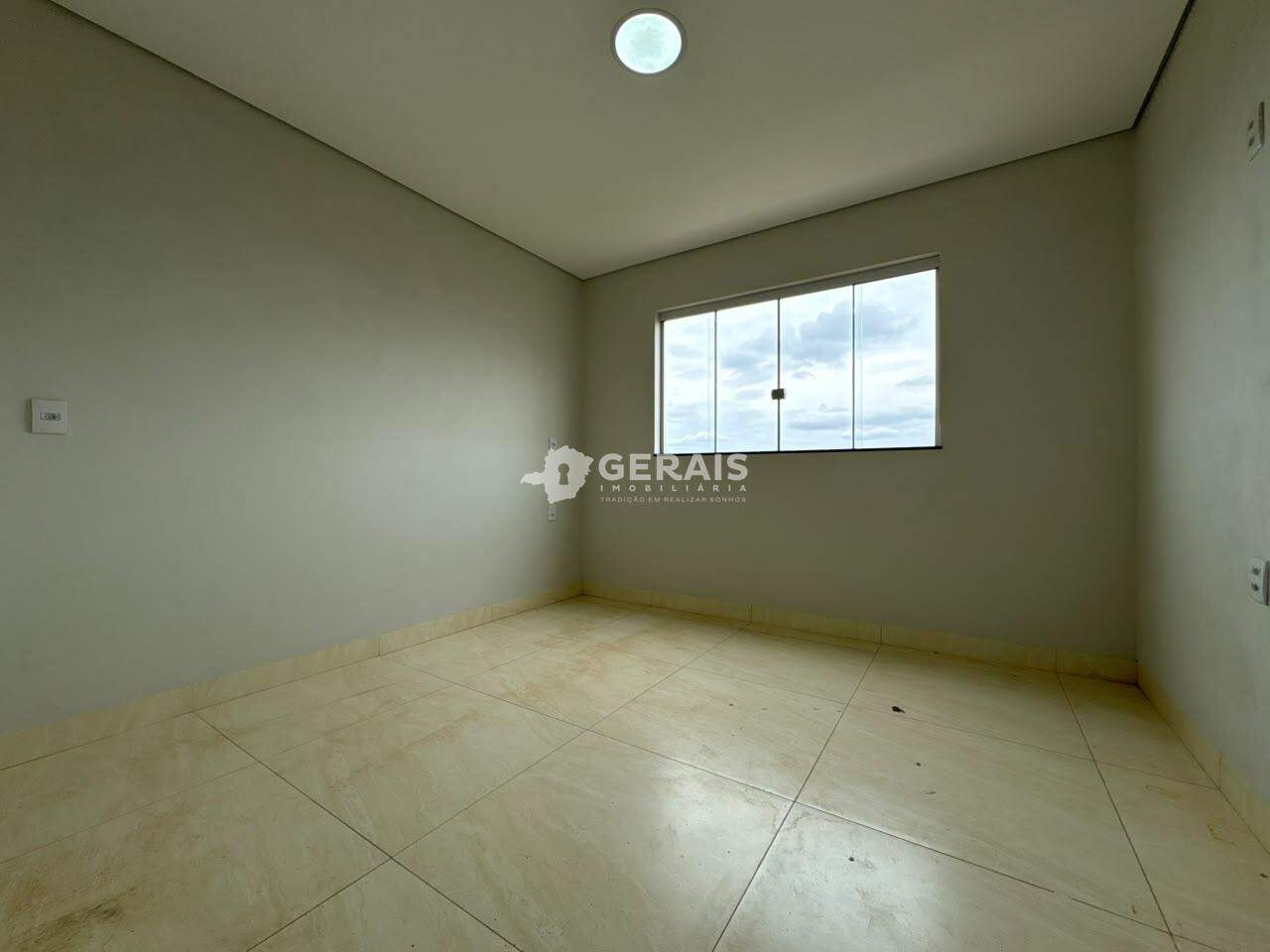 Kitnet para aluguel no CHANADOUR: 09- QUARTO 01