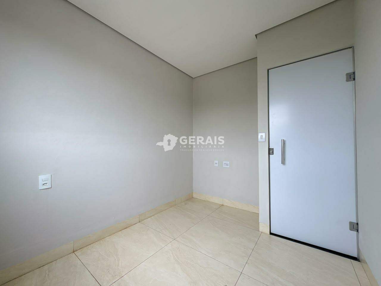 Kitnet para aluguel no CHANADOUR: 08- QUARTO 02