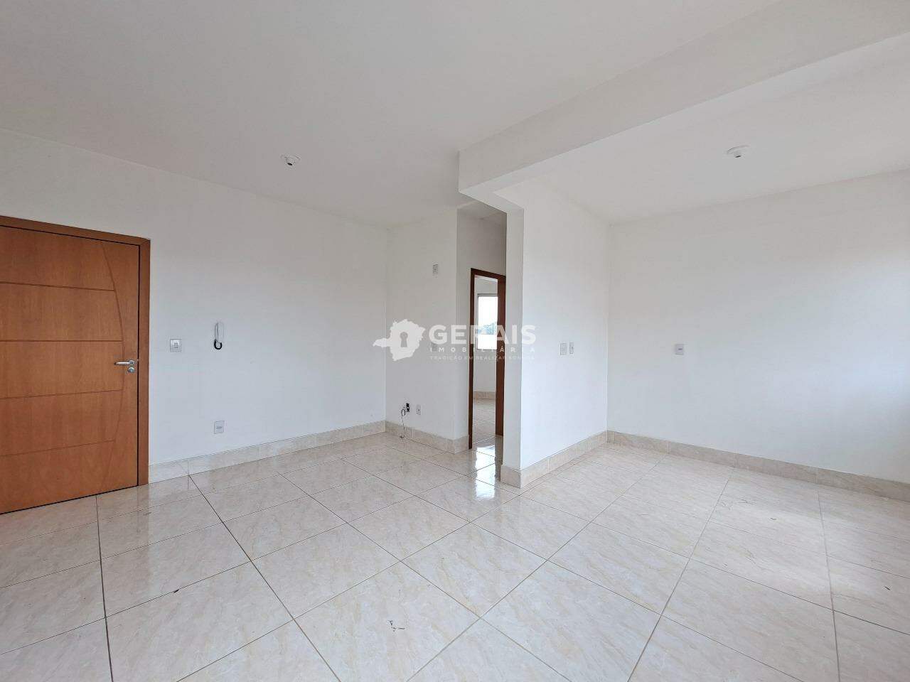 Apartamento à venda no INTERLAGOS: 05 - SALA
