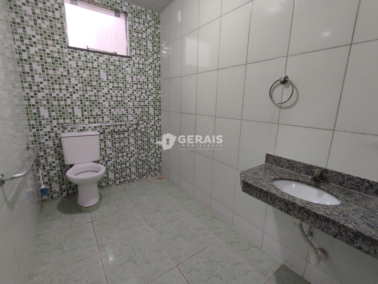 Galpão para aluguel no GERALDO PEREIRA: 07- BANHEIRO 02 