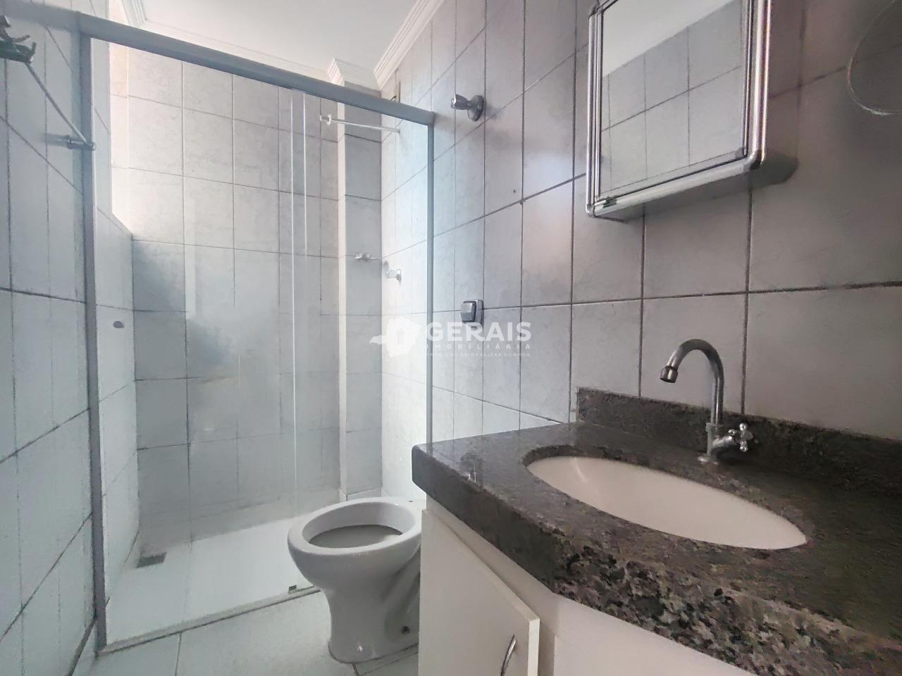 Apartamento para aluguel no ESPLANADA: 08 - BANHO SOCIAL