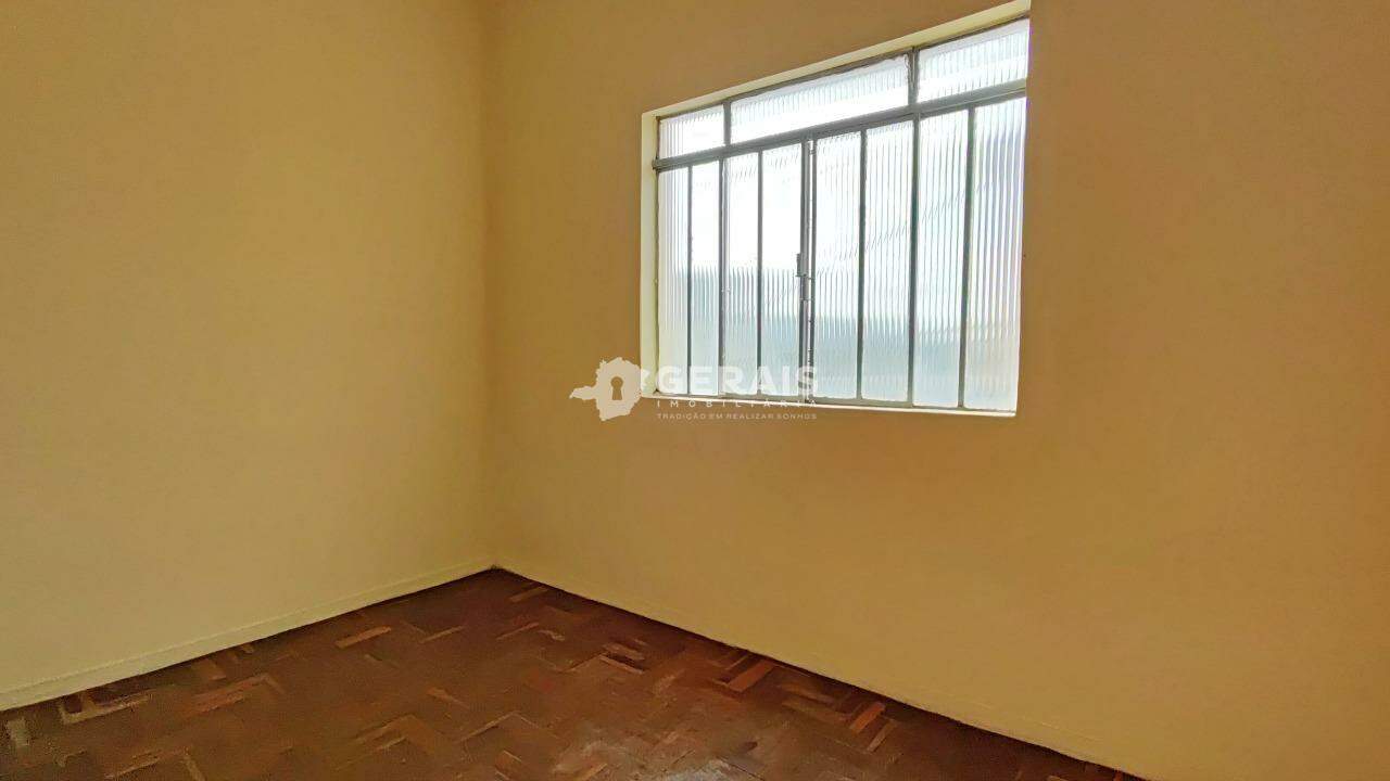 Apartamento para aluguel no INTERLAGOS: 06 - QUARTO 01