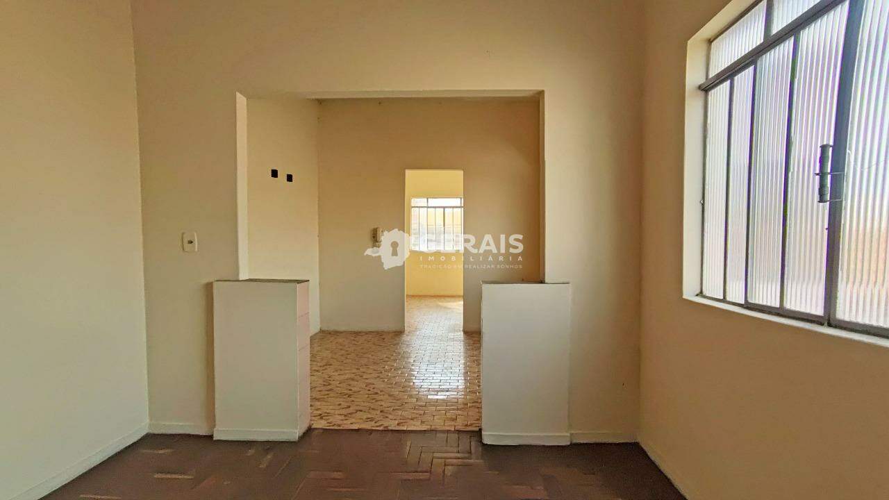 Apartamento para aluguel no INTERLAGOS: 03 - SALA 01