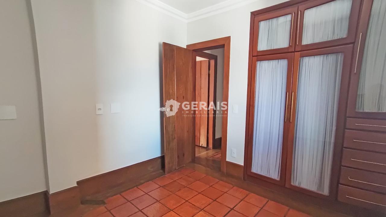 Apartamento para aluguel no CENTRO: 07 - QUARTO 01