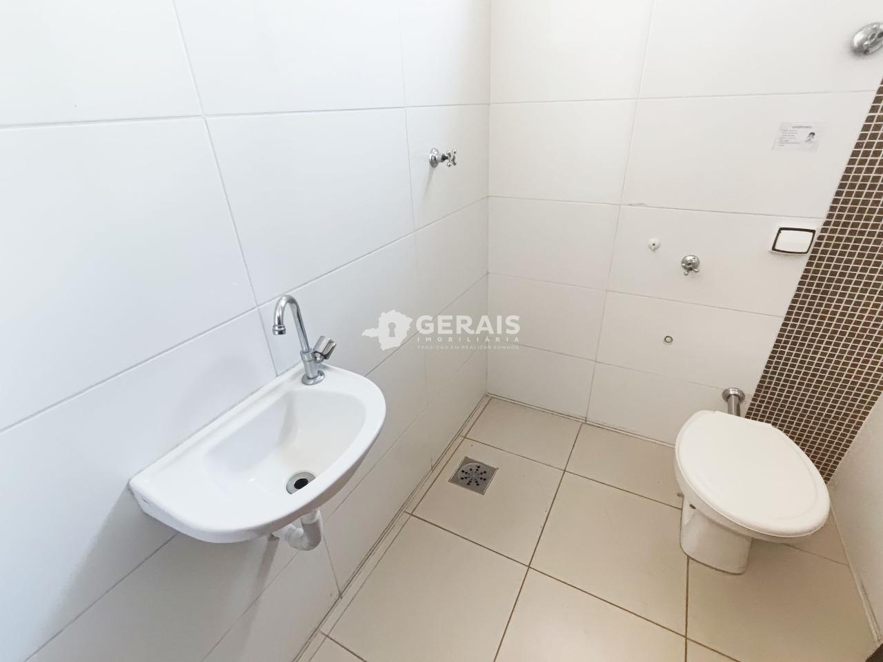 Loja para aluguel no CENTRO: 09 - BANHEIRO 03