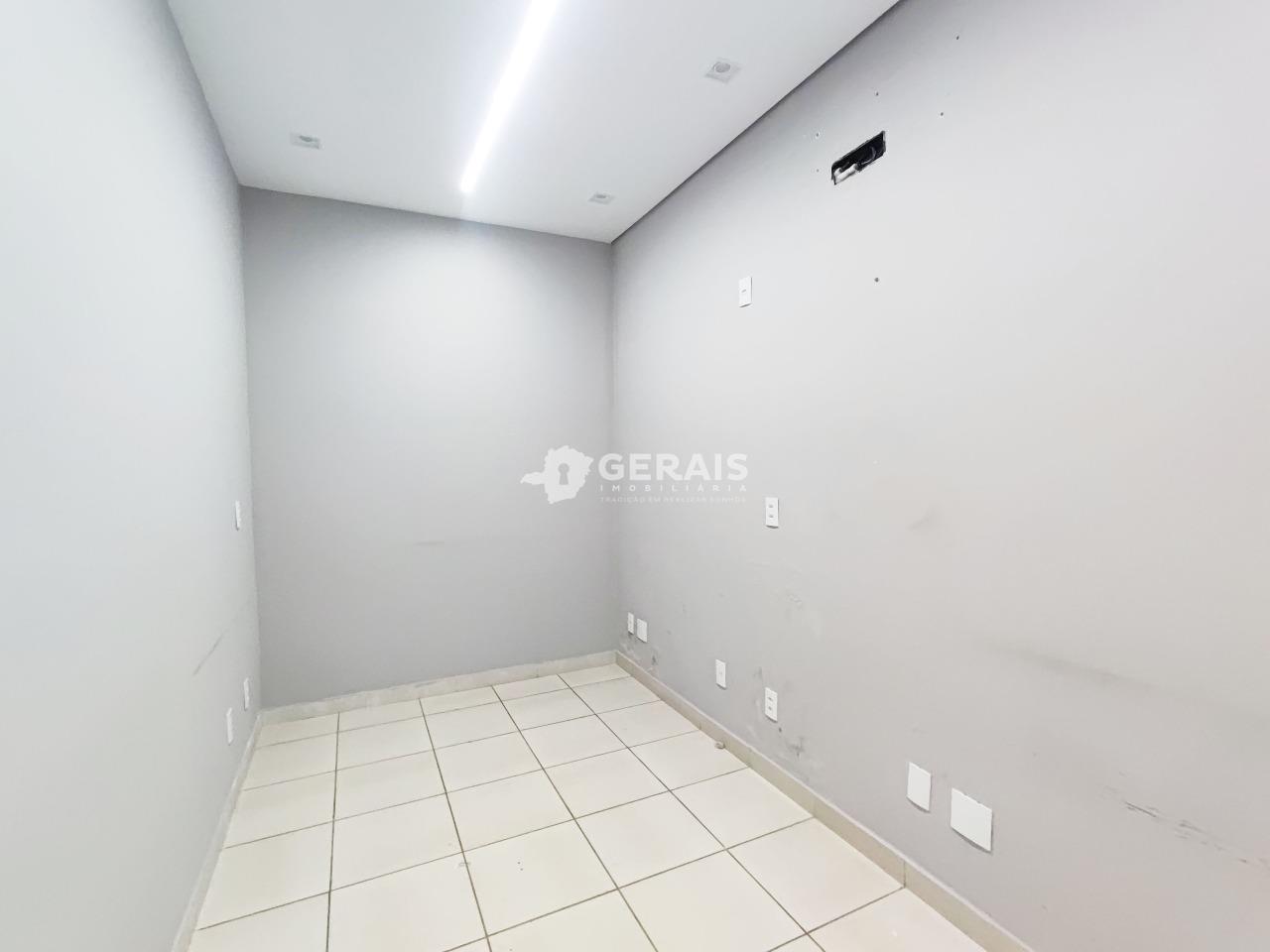 Loja para aluguel no CENTRO: 04 - LOJA