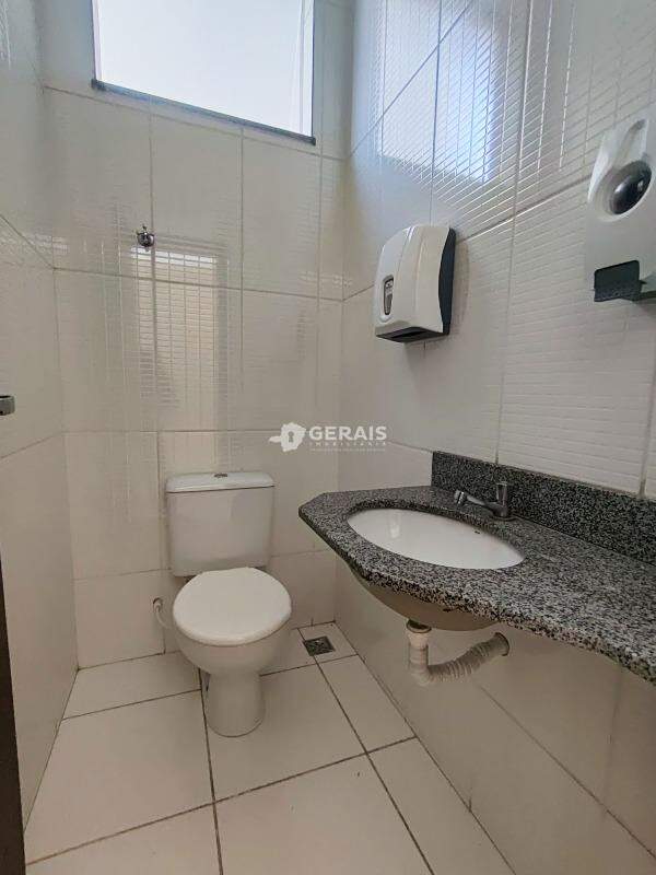 Sala para aluguel no BOM PASTOR: 09- BANHEIRO 02