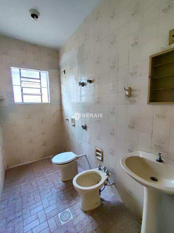 Casa para aluguel no SÃO JOSÉ: 07- BANHO SOCIAL