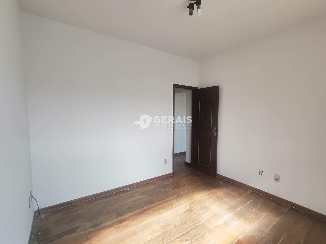 Apartamento para aluguel no CATALÃO: 05- QUARTO 01