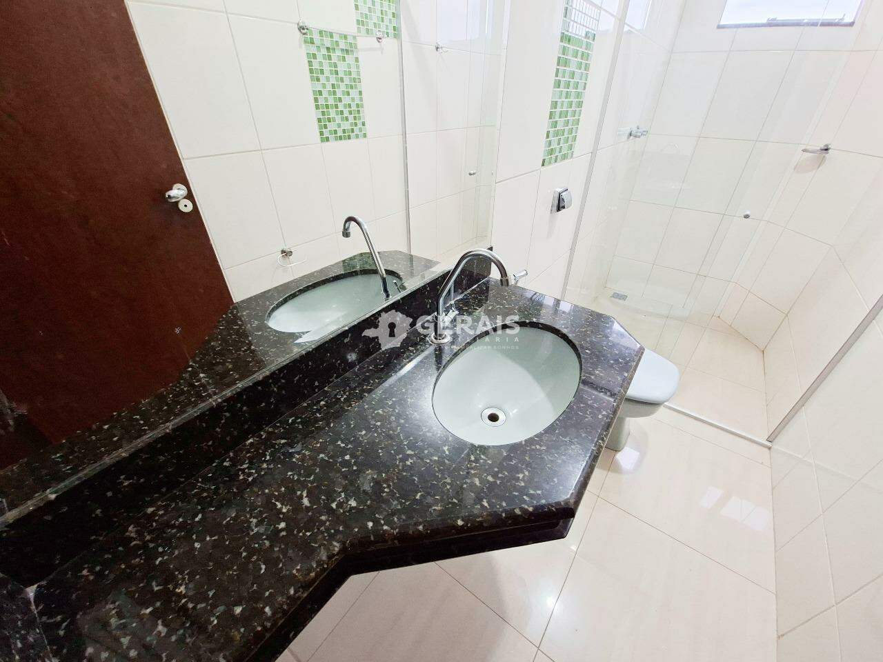 Apartamento para aluguel no CIDADE JARDIM: 08- BANHO SOCIAL