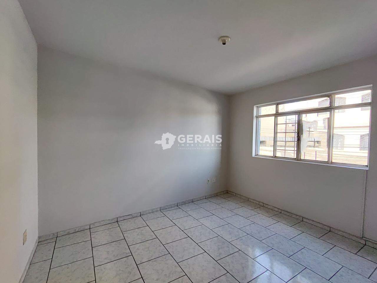 Apartamento para aluguel no NITERÓI: 06- QUARTO 02