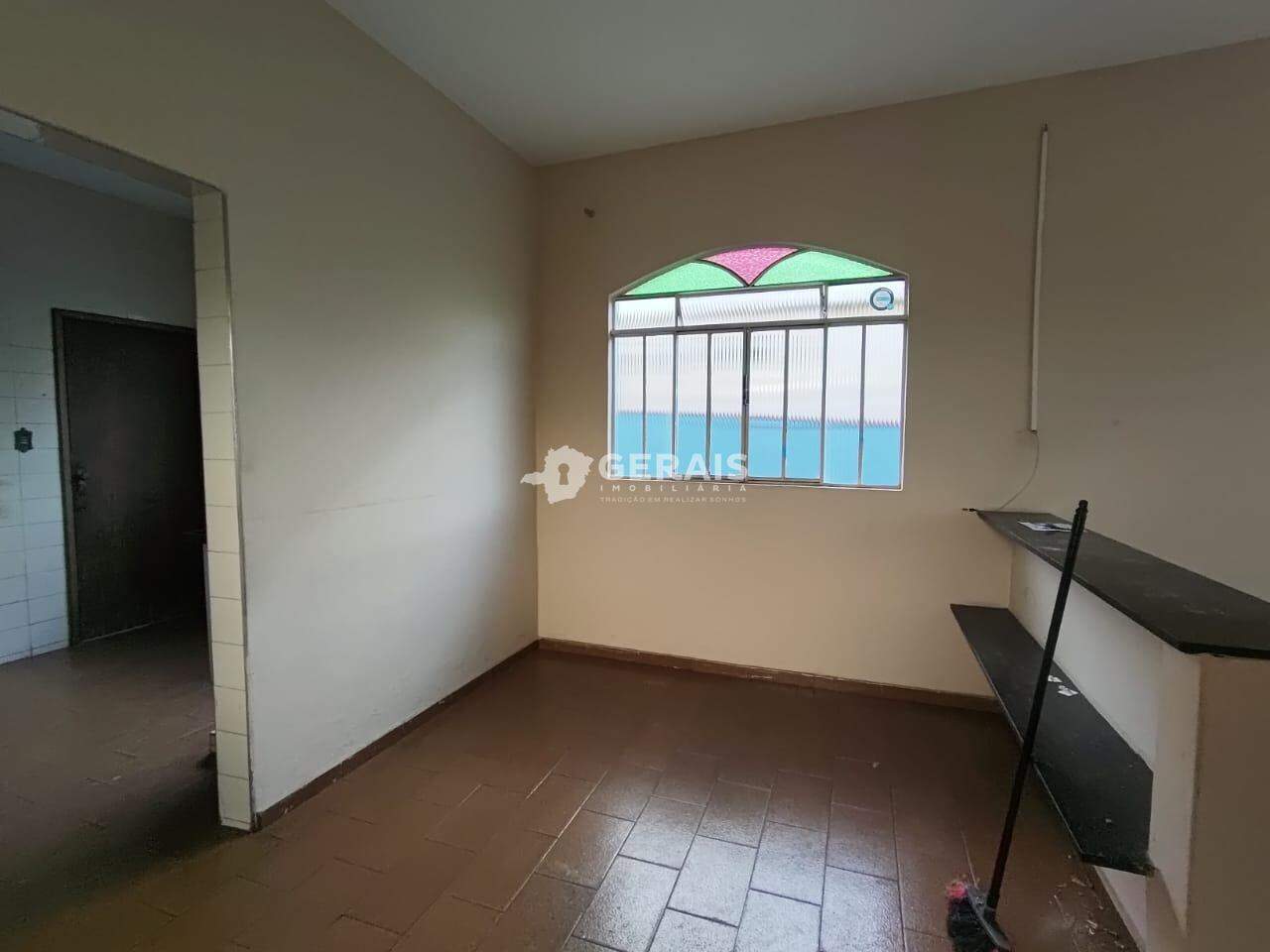 Casa para aluguel no CATALÃO: 04- SALA