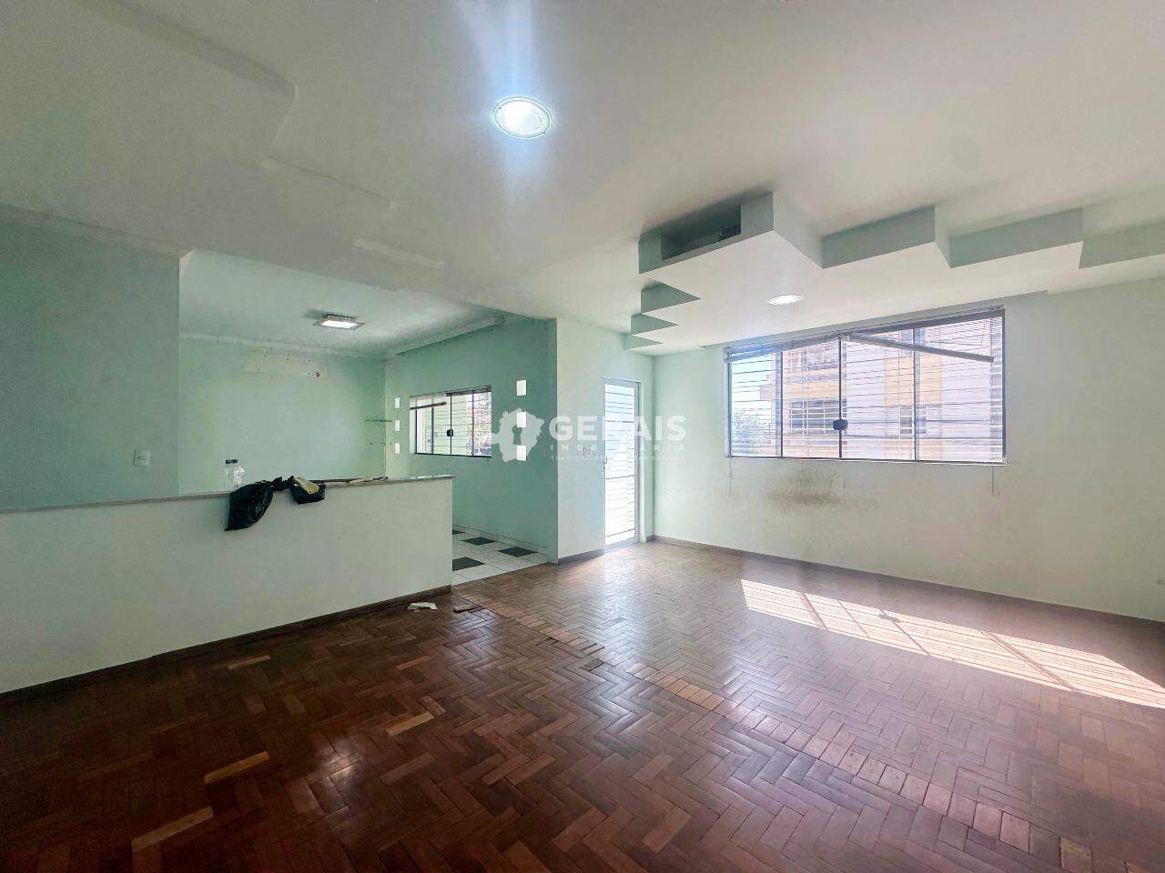 Casa à venda no SIDIL: 04- SALA