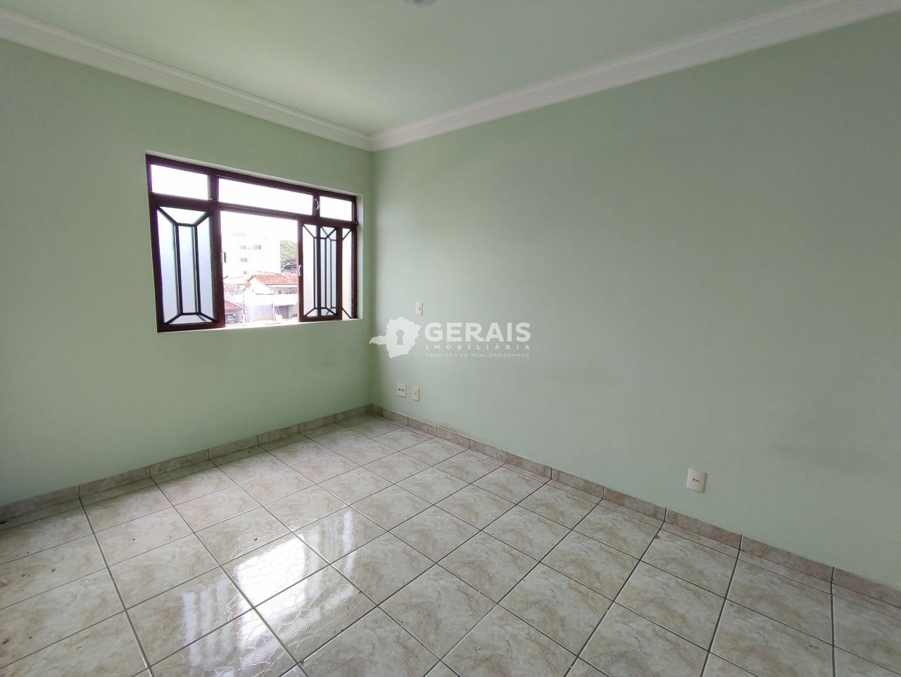 Apartamento para aluguel no SÃO JOSÉ: 04- QUARTO 01
