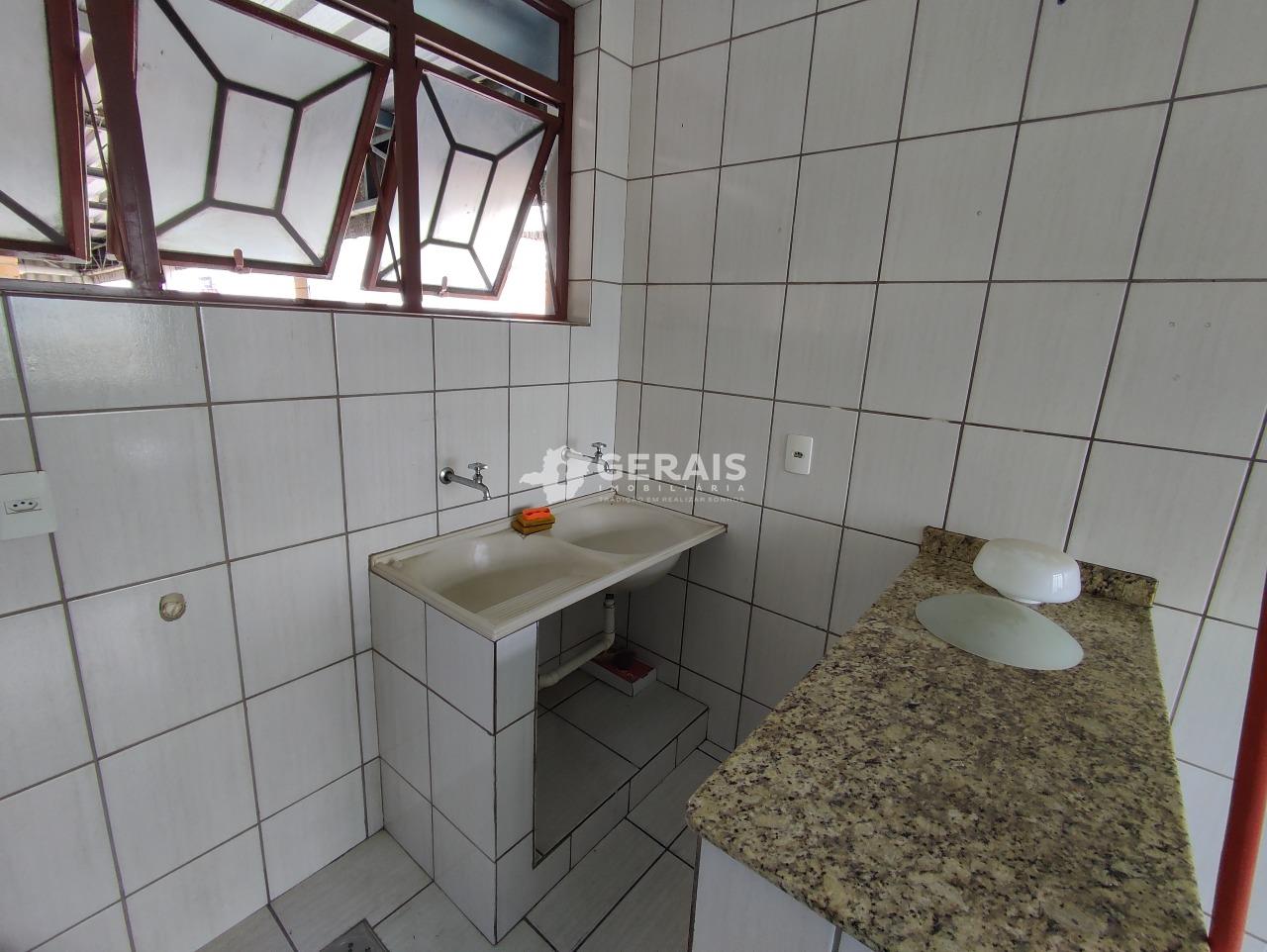 Apartamento para aluguel no SÃO JOSÉ: 09- ÁREA DE SERVIÇO