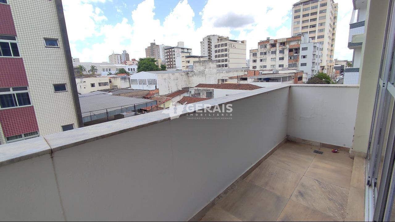 Apartamento para aluguel no CENTRO: 05 - SACADA