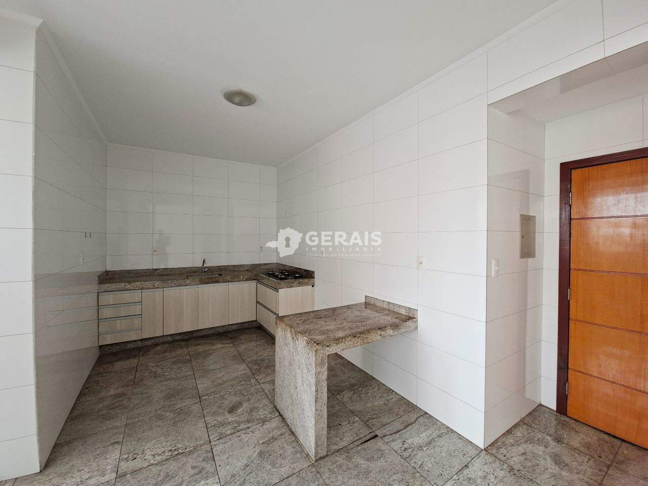 Apartamento para aluguel no SIDIL: 06 - COZINHA