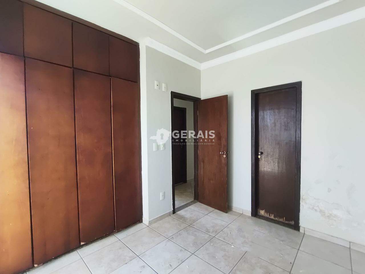 Apto Cobertura para aluguel no SIDIL: 05 - QUARTO SUÍTE