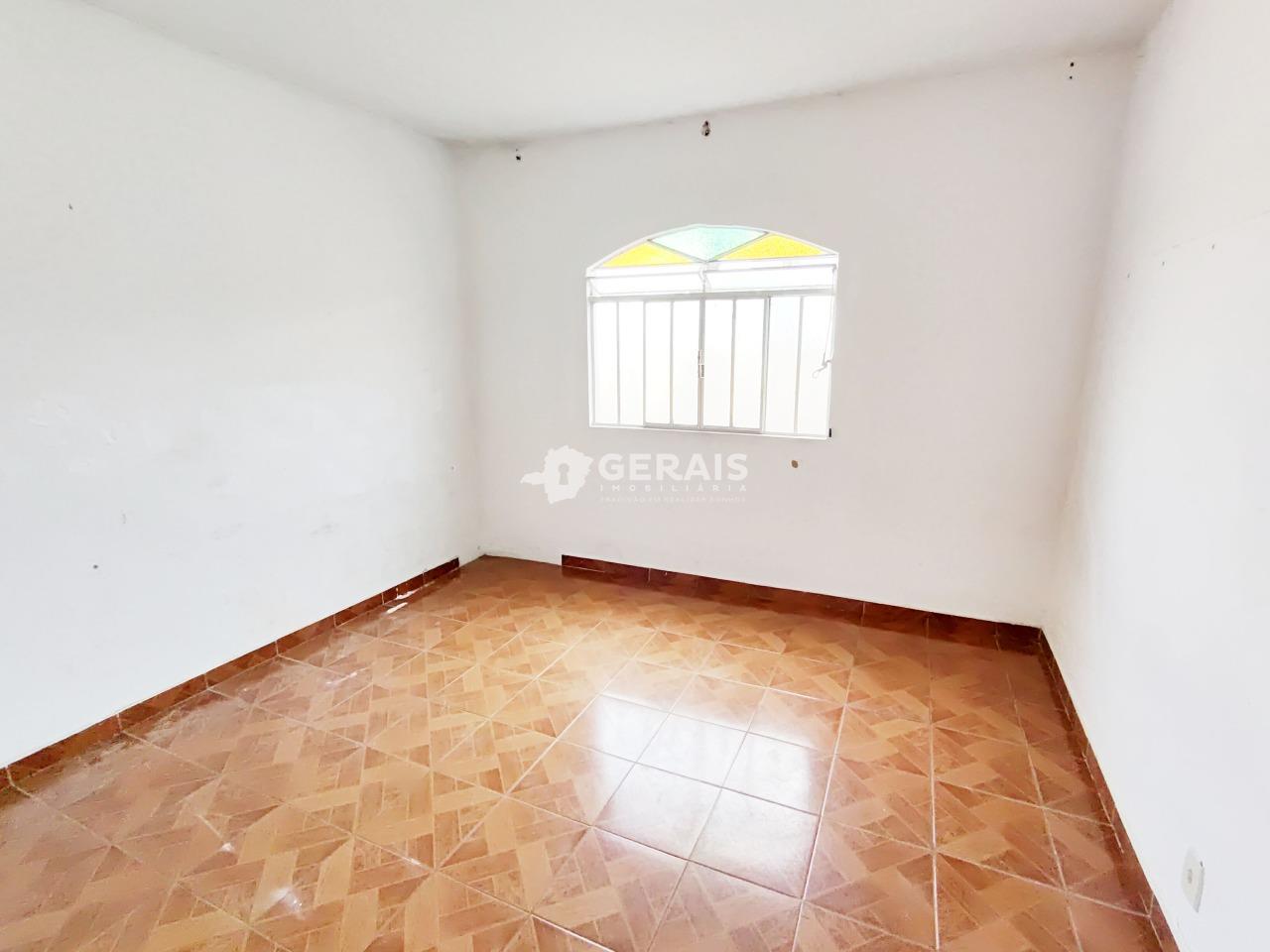 Casa para aluguel no SÃO LUÍS: 04- QUARTO 01