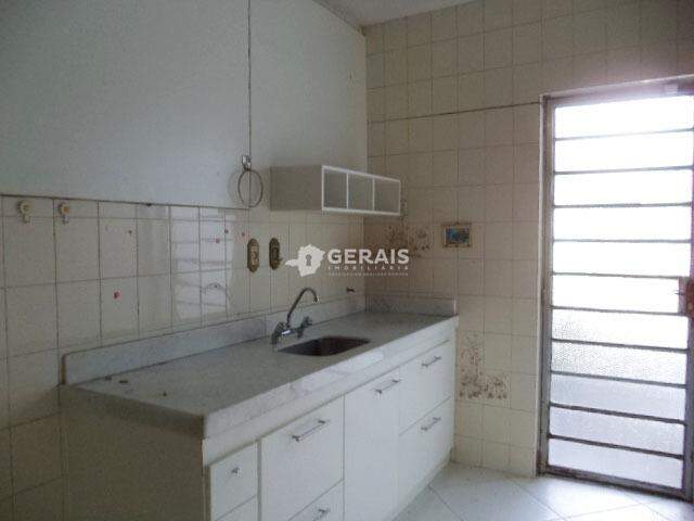 Casa à venda no DANILO PASSOS: 08 - COZINHA