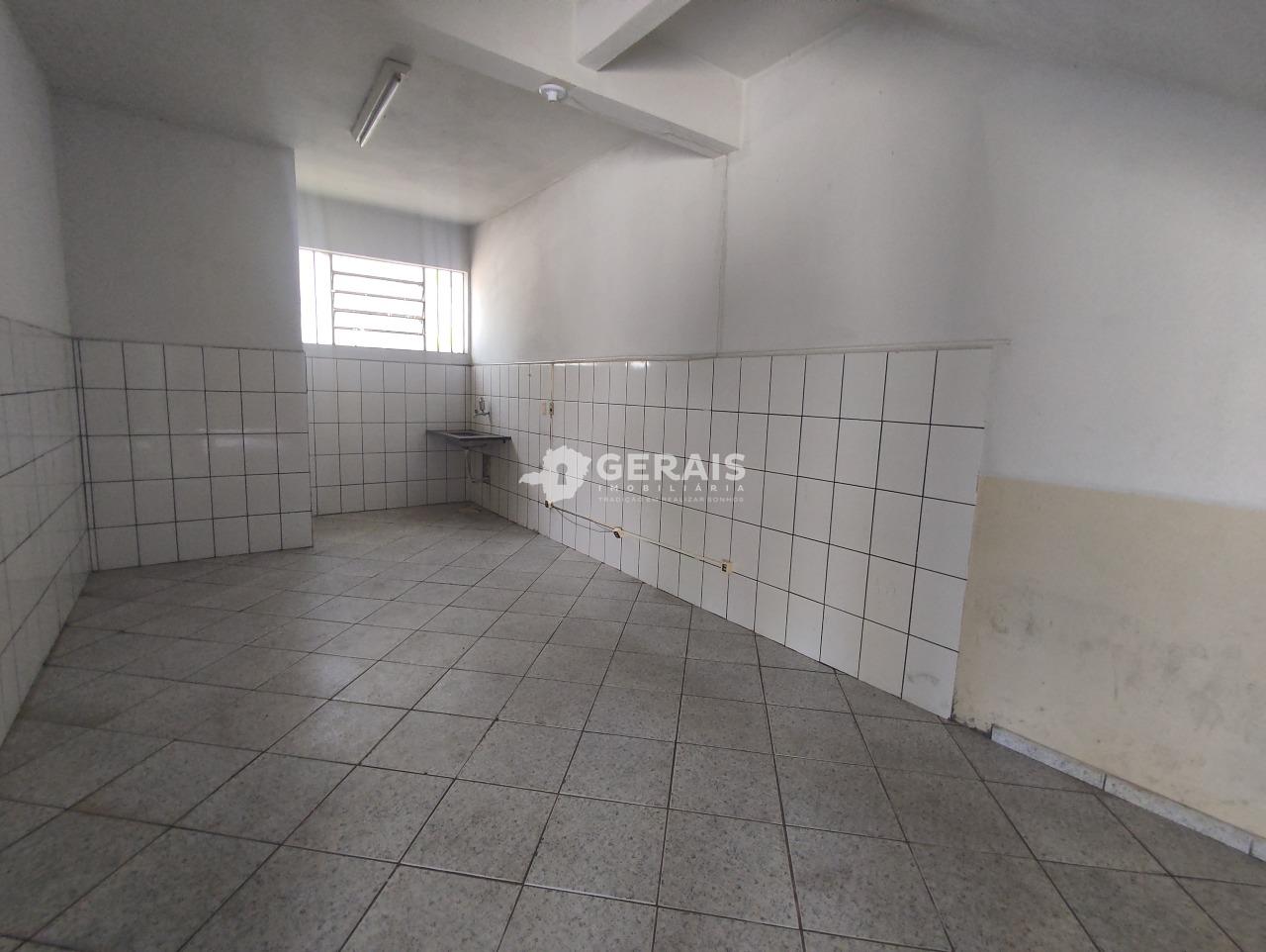 Loja para aluguel no VILA ROMANA: 06 - LOJA