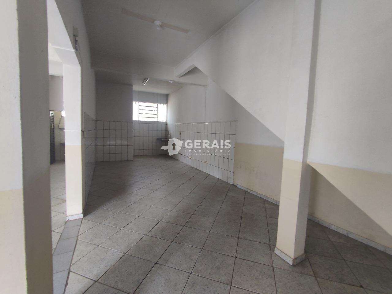 Loja para aluguel no VILA ROMANA: 04 - LOJA